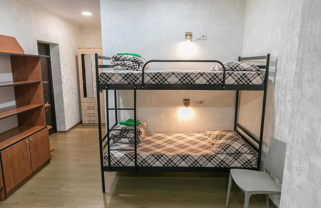 Alina Hotel & Hostel-1